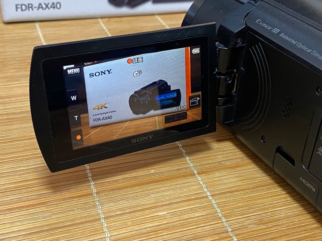 SONY FDR-AX40 4Kビデオカメラ 本体　中古　一部分割れあり