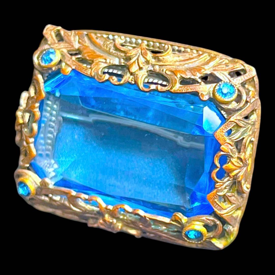 アール・デコアクセサリー☆ブルーウランガラス☆ボタニカル