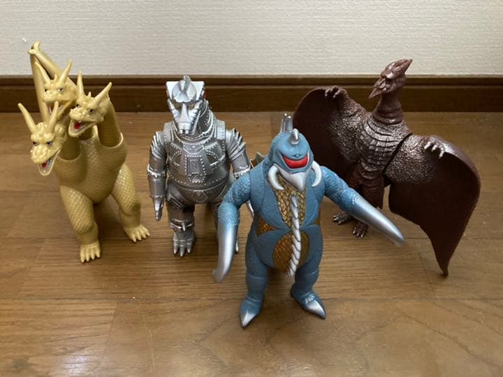 ゴジラ 結集歴代怪獣ボックス ソフビ14体 モスラ キングギドラなど