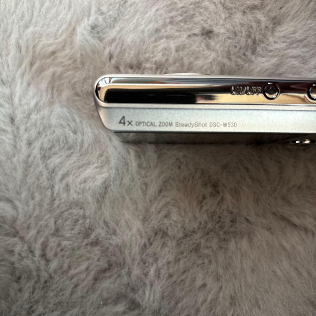 SONY Cyber-shot 14.1MP コンパクトデジタルカメラ