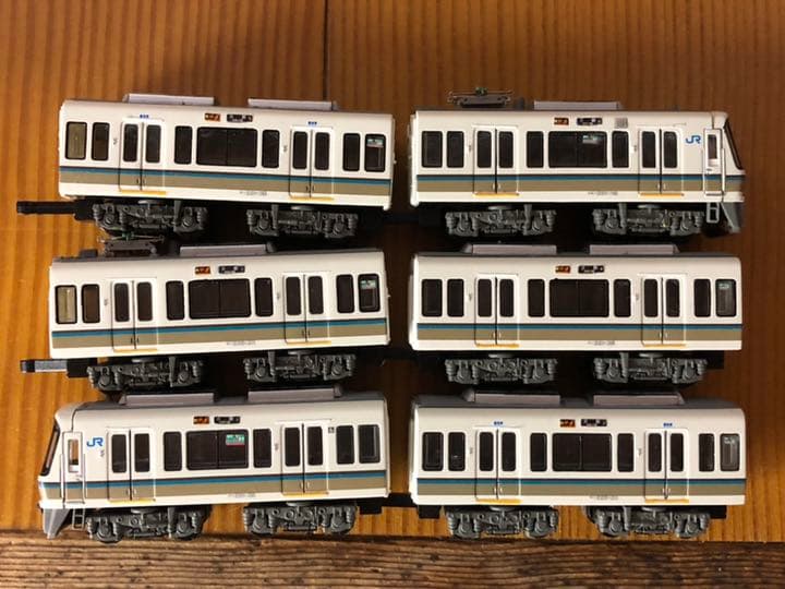 Bトレ 221系 体質改善車6両