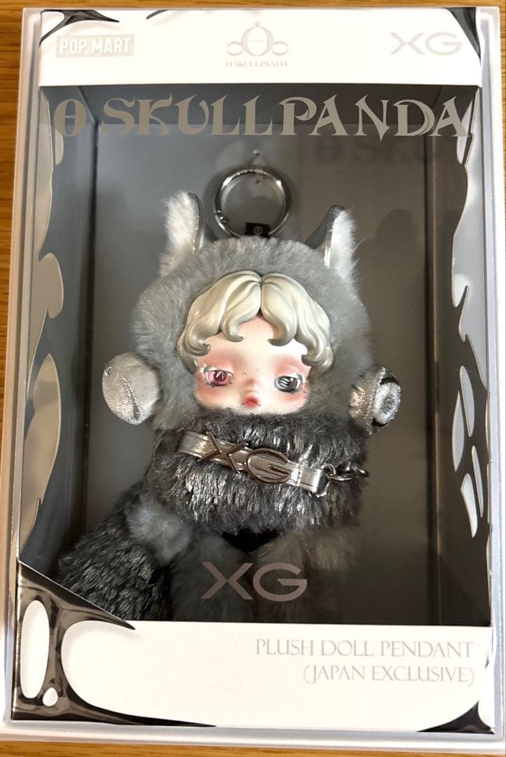 SKULLPANDA×XGぬいぐるみペンダント POP MART SKULLPANDA XG plush pendant Japan limited – WAFUU JAPAN