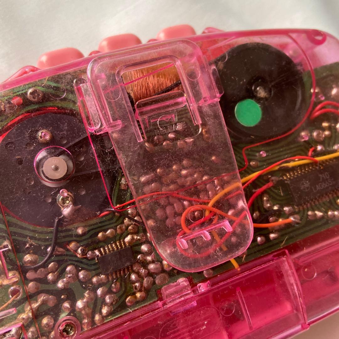 ☆超レア☆ ハローキティ スケルトンカセットプレーヤー ピンク