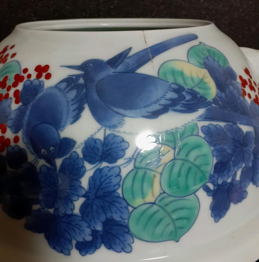 本物保証】江戸時代中期盛期色鍋島鶺鴒(せきれい)図鬼面茶釜花入官窯