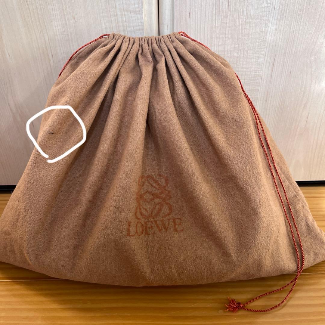 LOEWE アナグラム 2way ショルダーバック 肩掛け 巾着 レザー