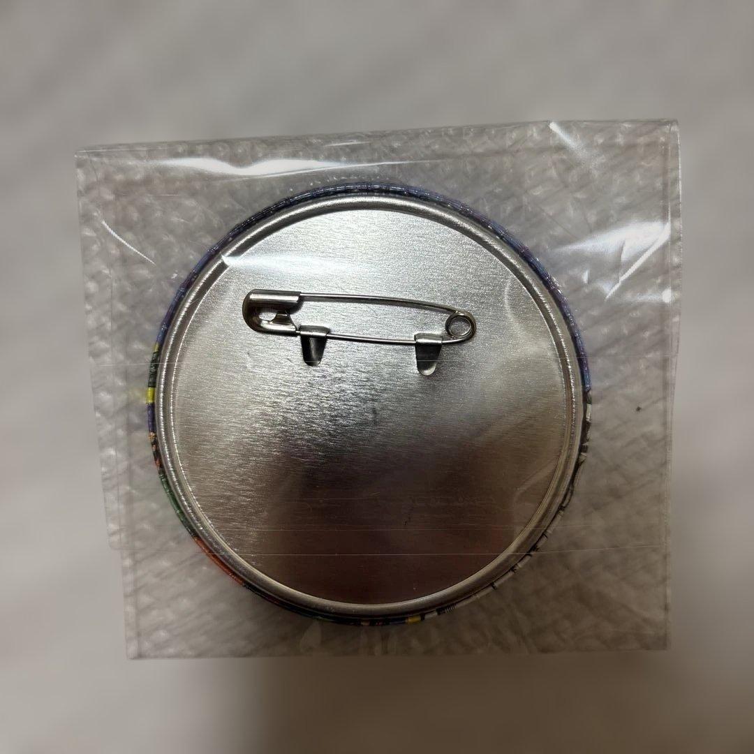 ジョジョの奇妙な冒険　ジョジョ展　2017 缶バッジ　レア　東方仗助　荒木飛呂彦