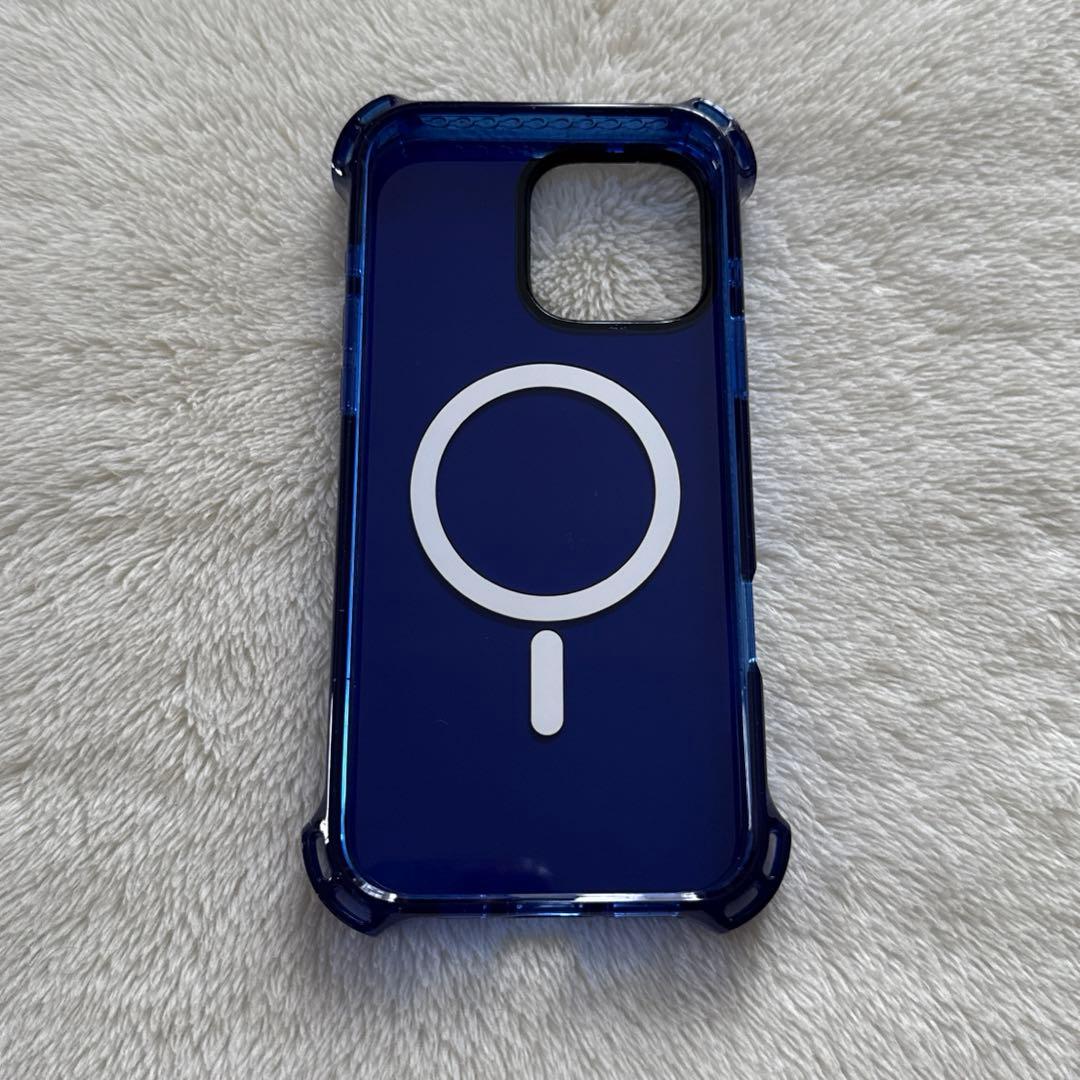 iPhone 16 pro max 用 CASETiFY バウンスケース 海柄