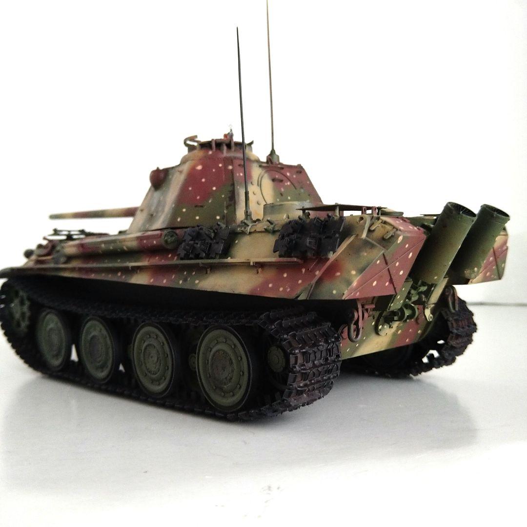 1/35ドイツ軍パンターF 指揮戦車