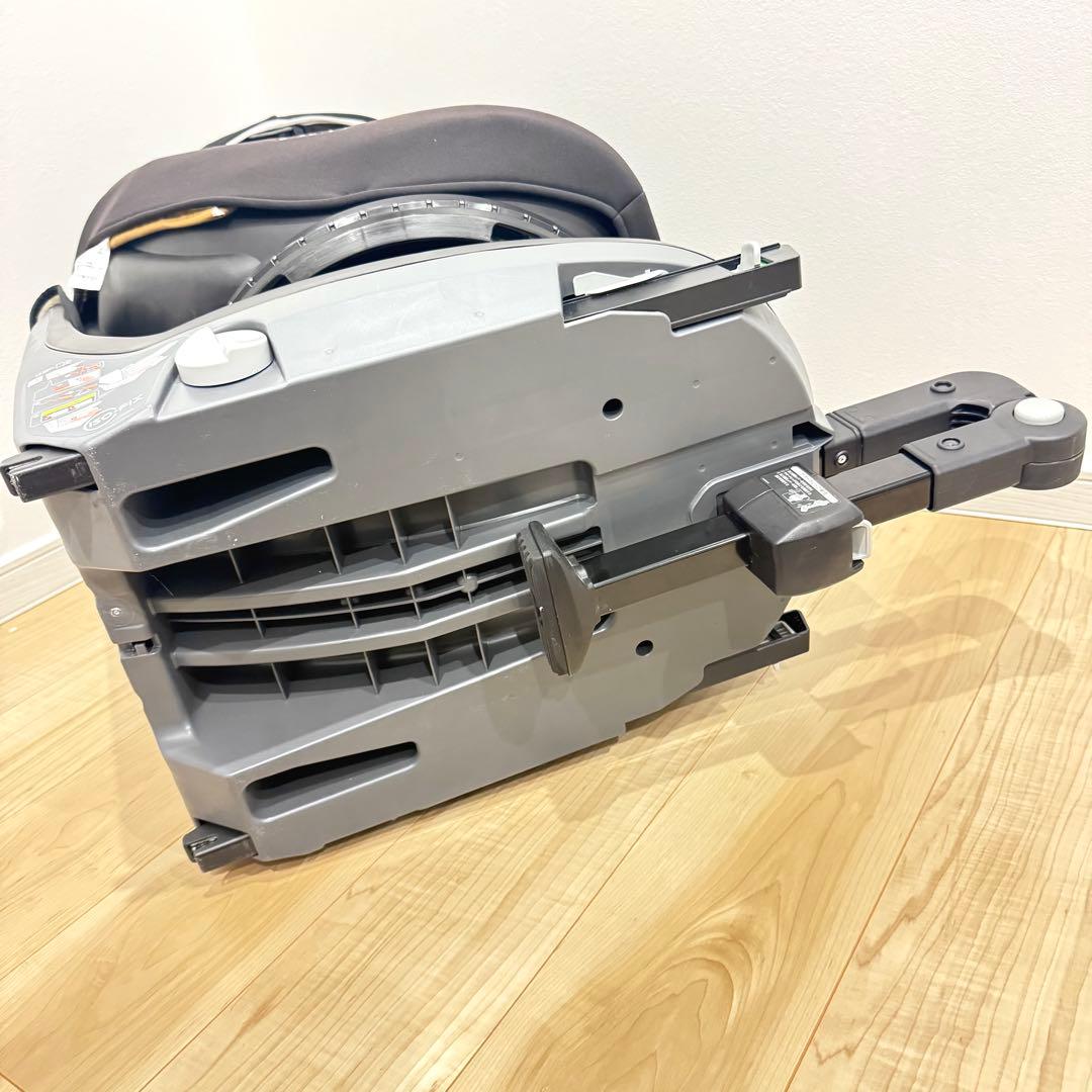 【美品】　Combi クルムーヴスマート　ISOFIX チャイルドシート