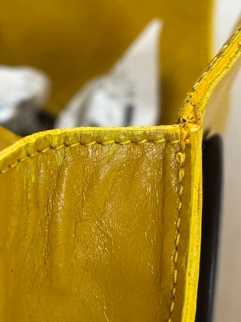 ジャンポール　ゴルチェ　ヴィンテージ　レザーバッグ　レザーバッヂ