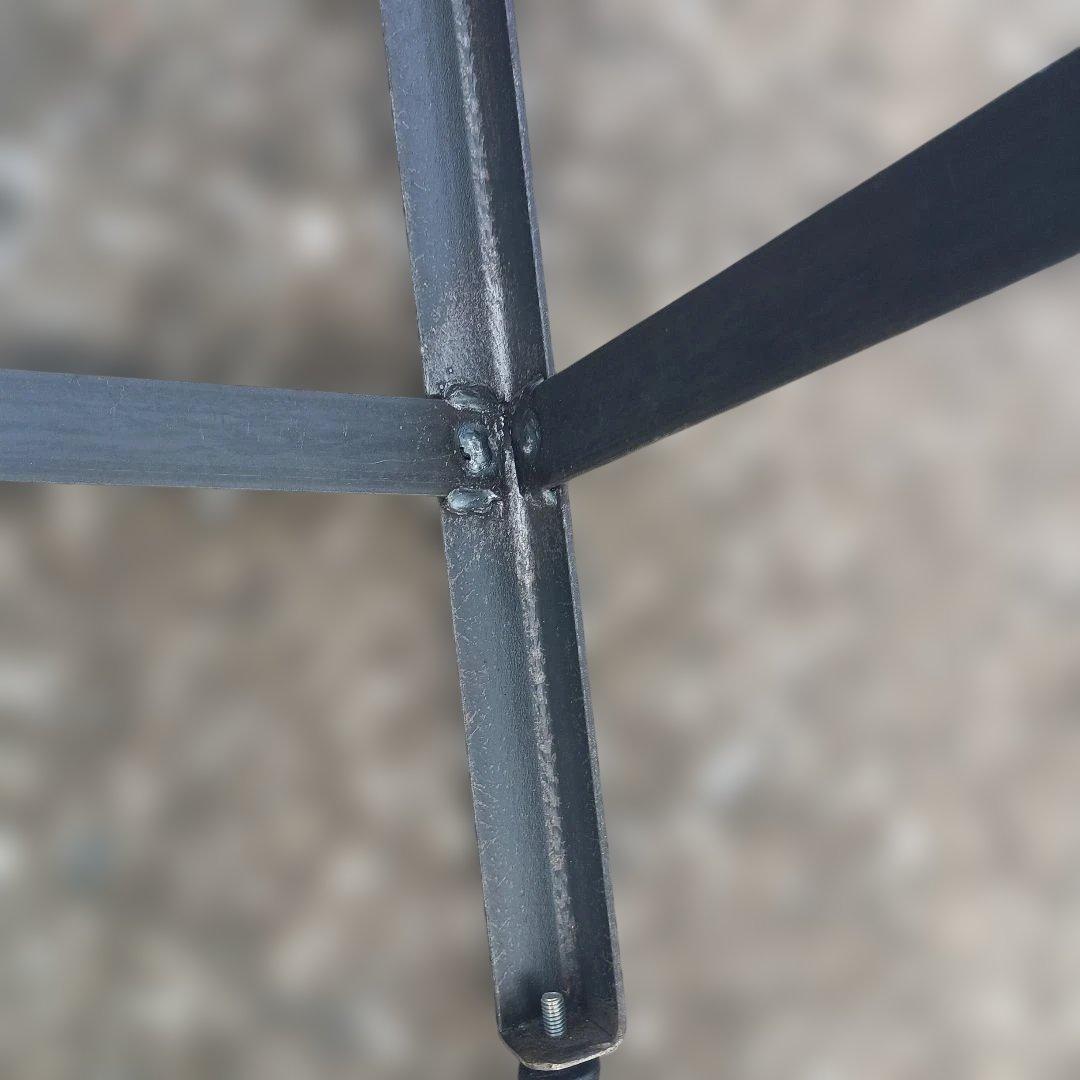 S*y様 5005）円形木製座面のアイアンスツール　ヴィンテージ　インダストリア