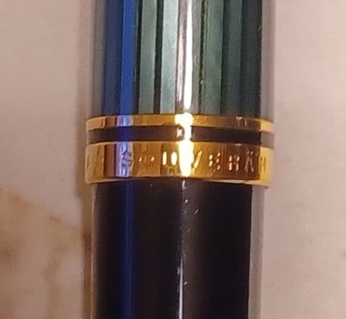 高級ボールペン　ペリカン　スーベレーン　K400　グリーンストライプ　替芯2本付