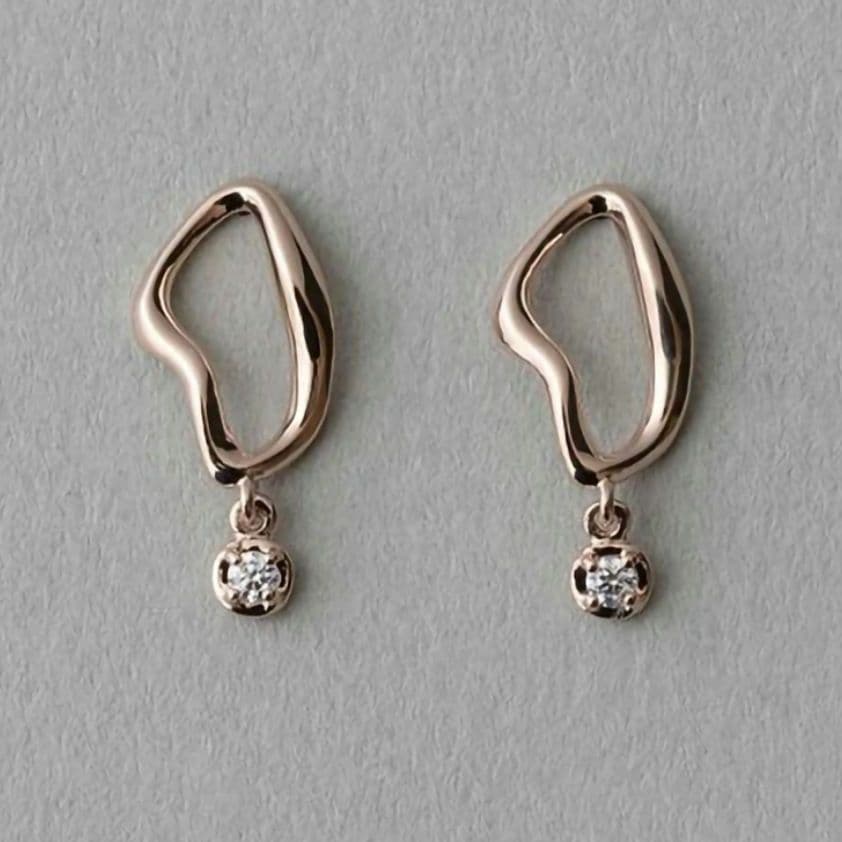 未使用✨️ ete エテ ビジューピアス 現行品 1p ダイヤ ミストピンクの