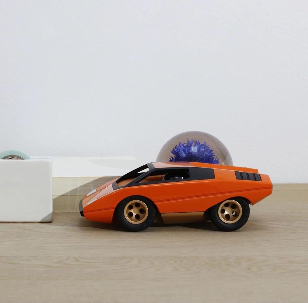 【新品】Playforever UFO ミニカー(Bruto)