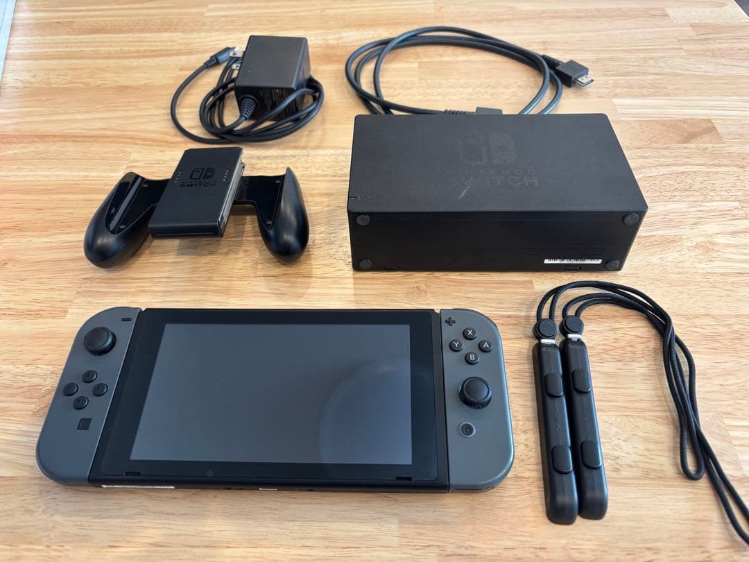 Nintendo Switch 中古 本体 周辺機器完備