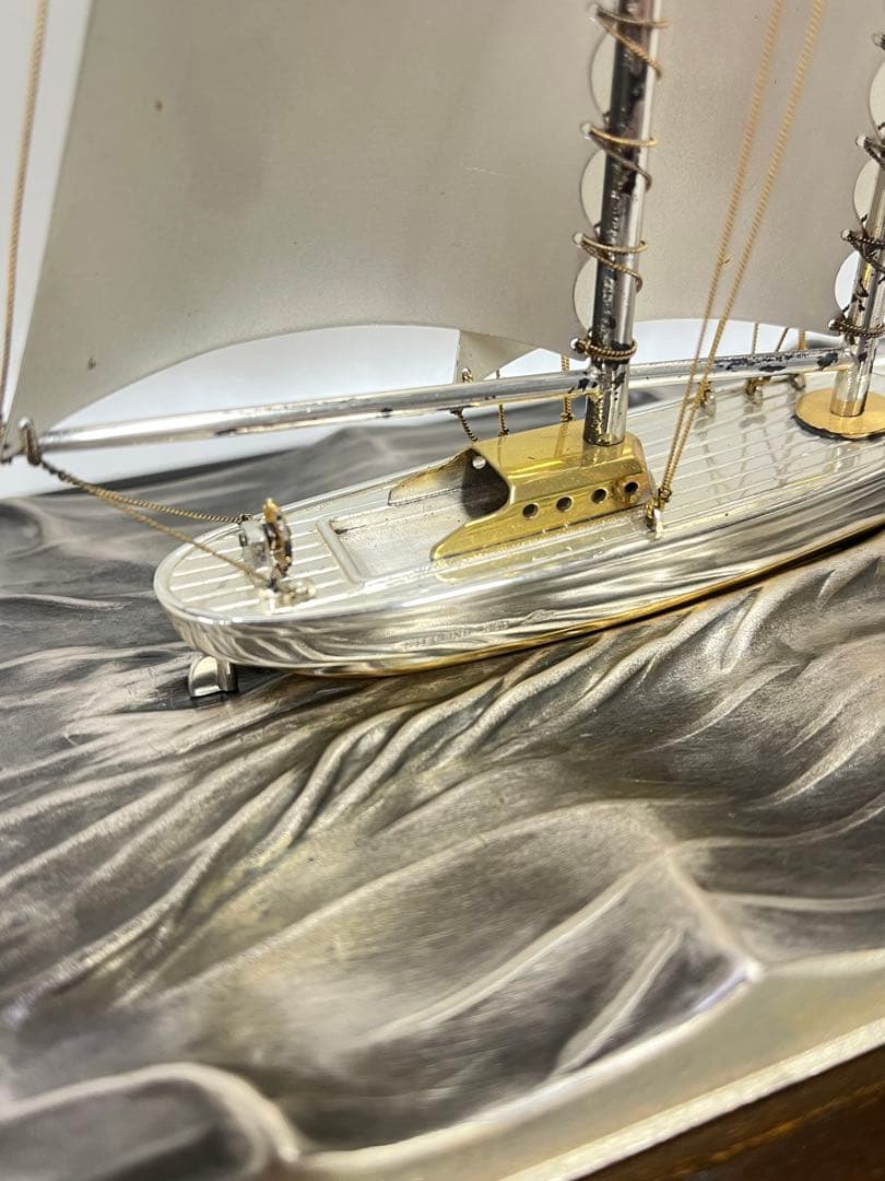 銀製　シルバー　SILVER 銀船　ヨット　置物　オブジェ　工芸品