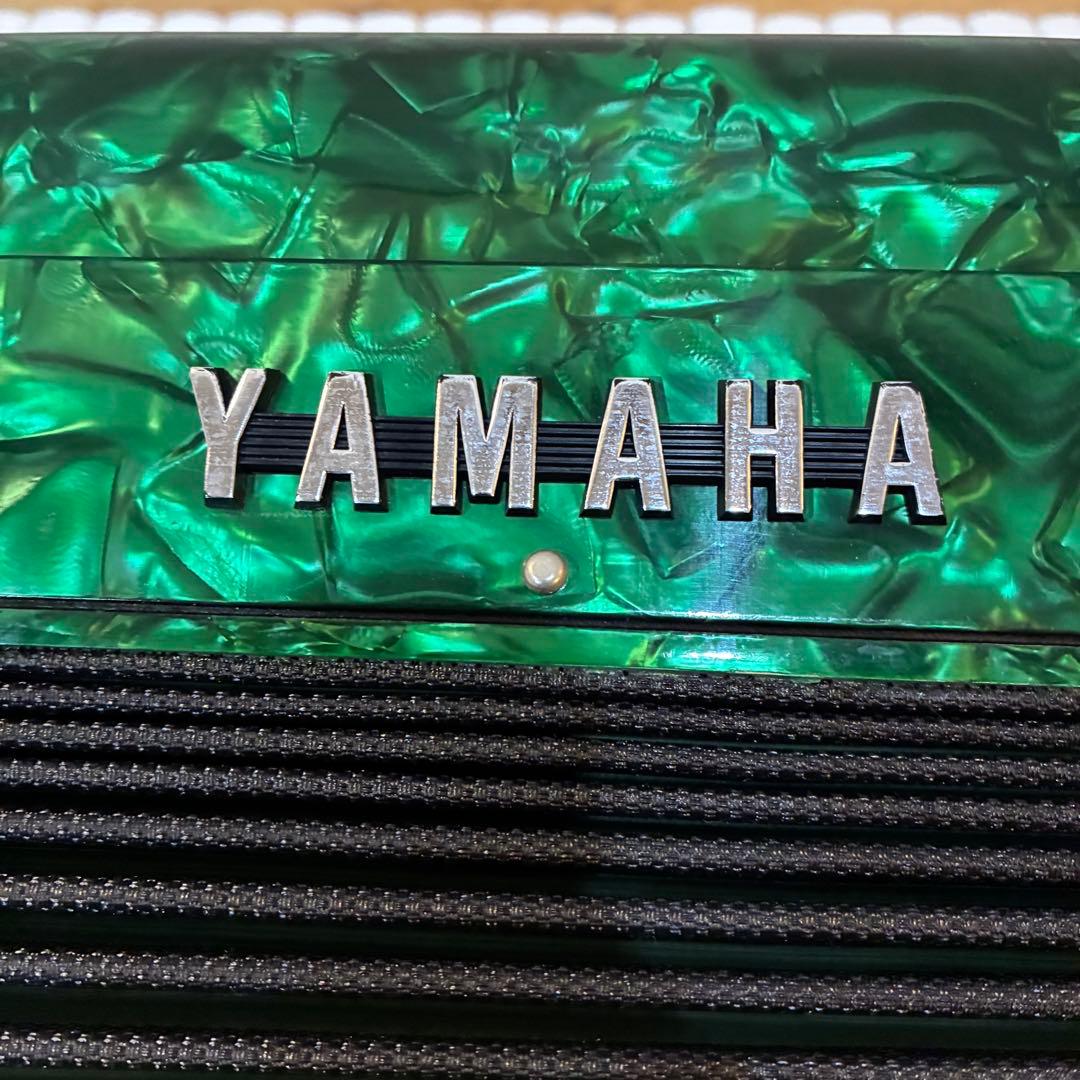 希少 YAMAHA ヤマハ アコーディオン A-32B ソフトケース付 レトロ