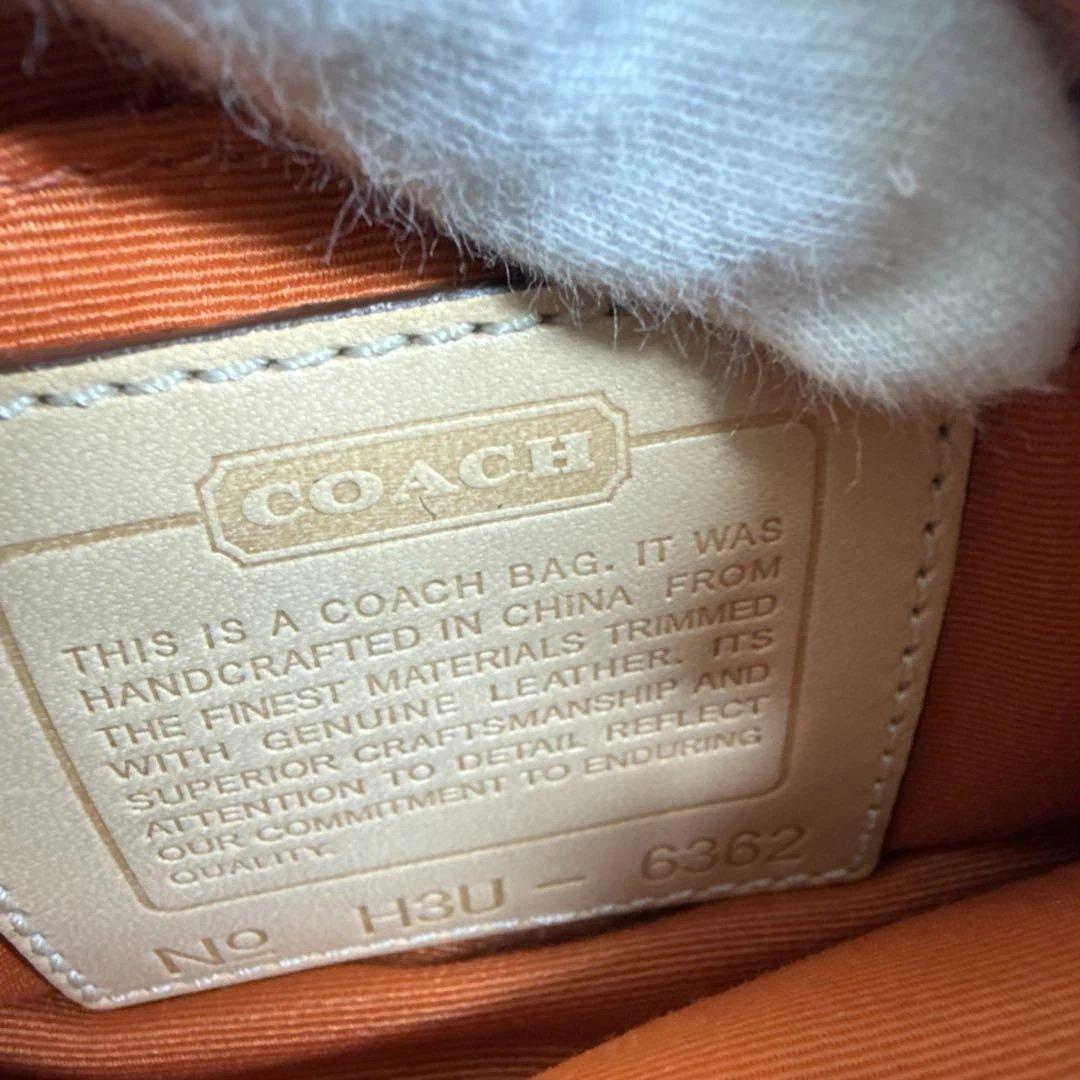 COACH ショルダーバッグ ロゴ柄