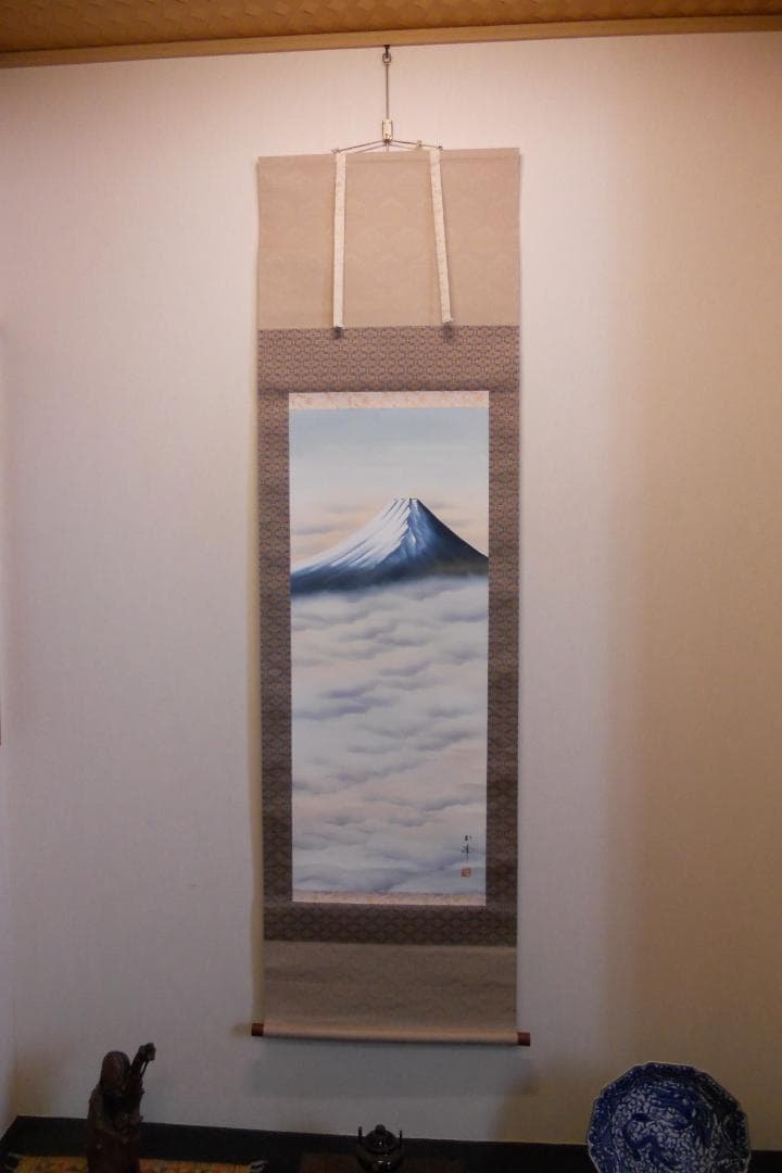 掛け軸 高月玉峰 富士 絹本 希少 軸装 茶道具 掛軸 美品 です。 - メルカリ