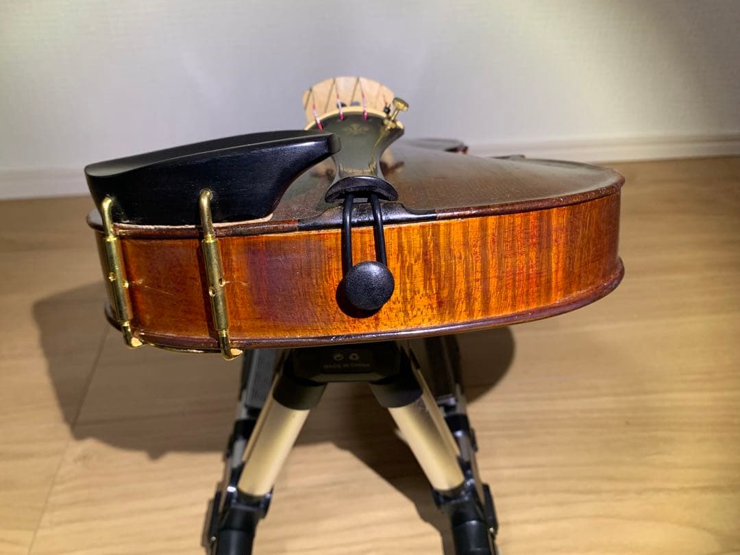 1940年代 アメリカ製 4/4 バイオリン 虎杢 裏板一枚板 修復済み