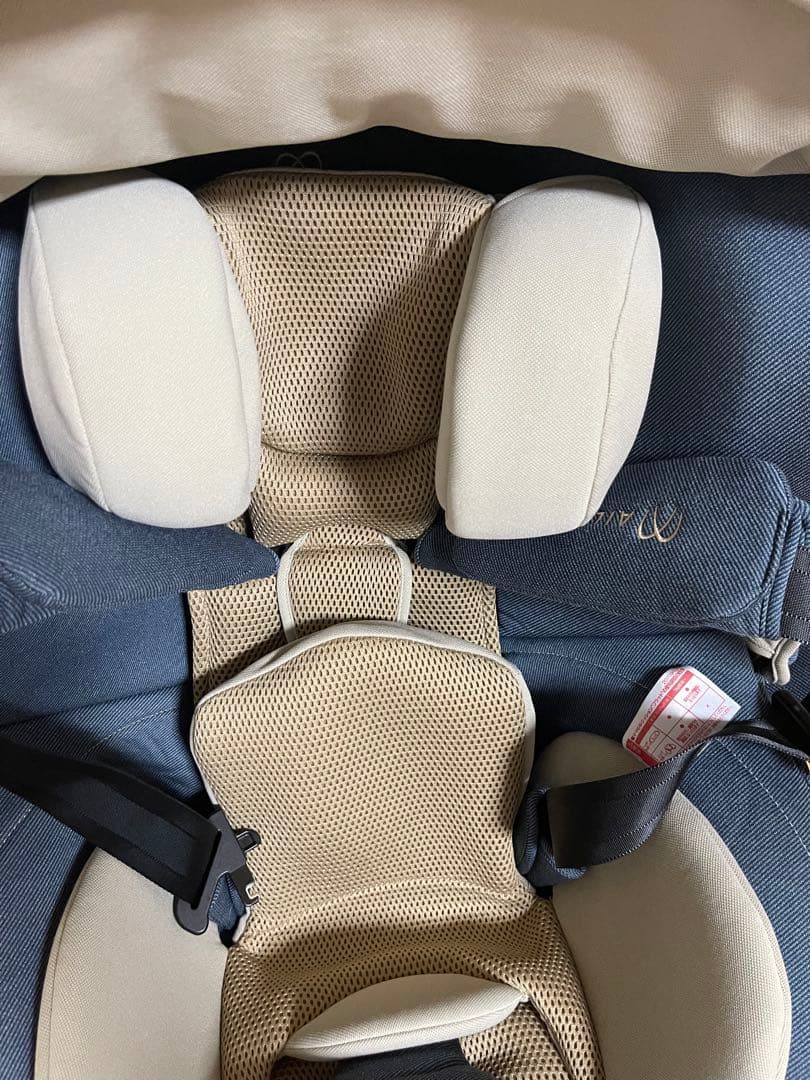 みょん。エールべべ　クルット6i プレミアム　デニムブルー　isofix