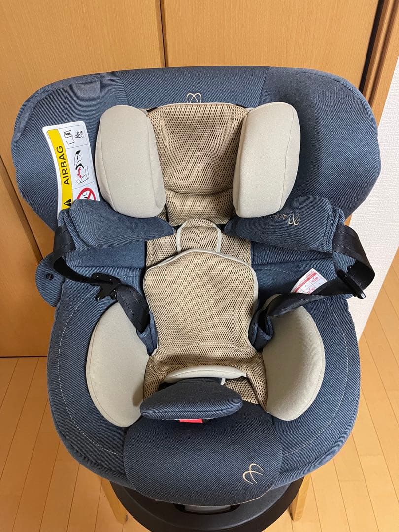 みょん。エールべべ　クルット6i プレミアム　デニムブルー　isofix
