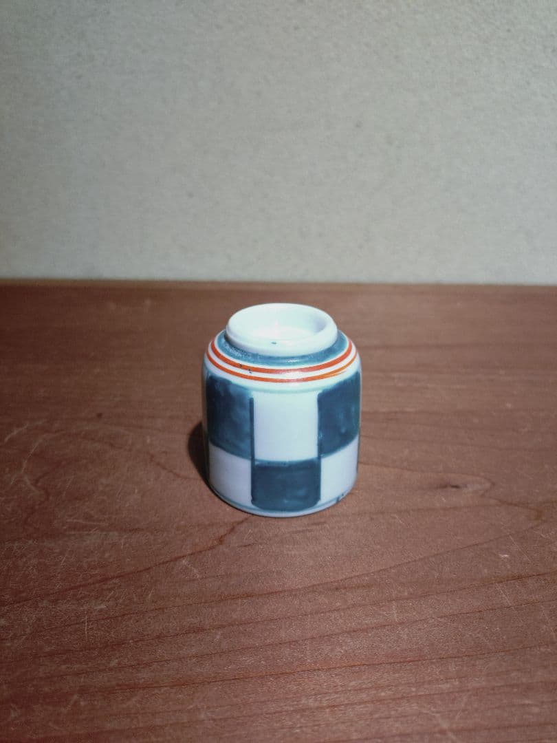 白洲正子さん愛用同手 市松紋 緑釉 猪口 - メルカリ