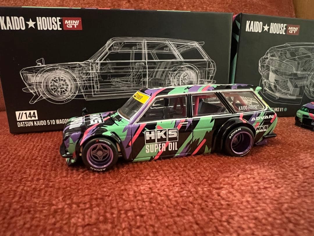 MINI GT 街道ハウス　510&Zチェイス　オマケ2台