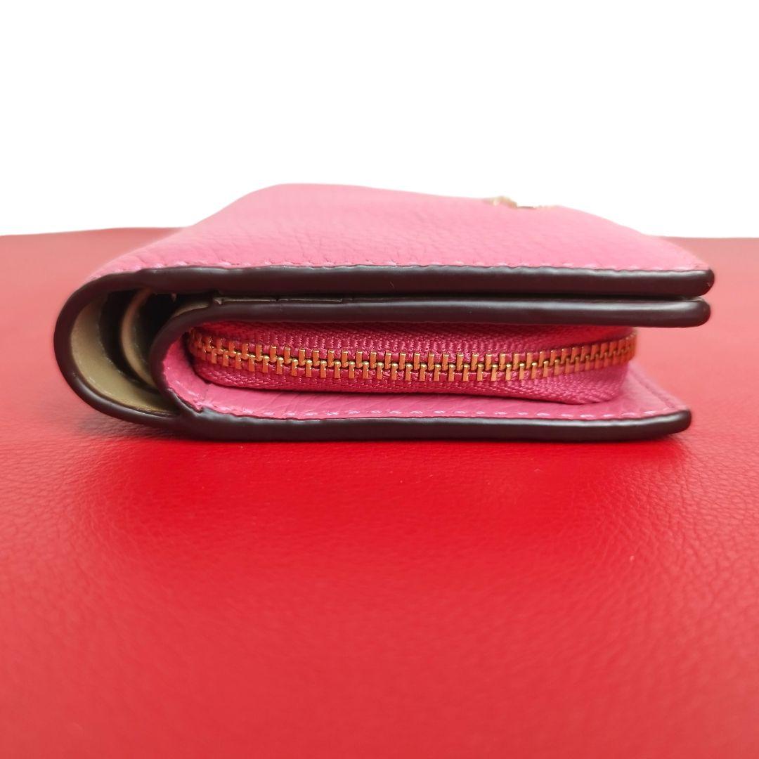 COACH 折財布 2つ折財布 コンパクト ロゴ金具 レザー シボ革 ピンク