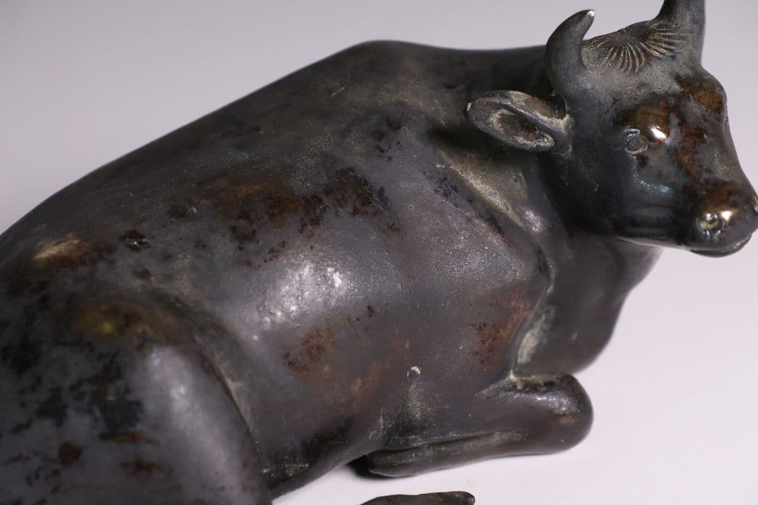 古銅 牛 置物 658g 金工 銅製 時代【MA831】