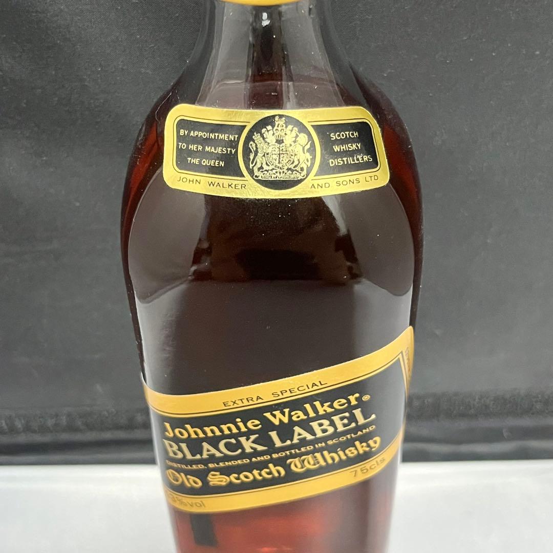 ジョニーウォーカー ブラックラベル 12年 エクストラ 黒金キャップ