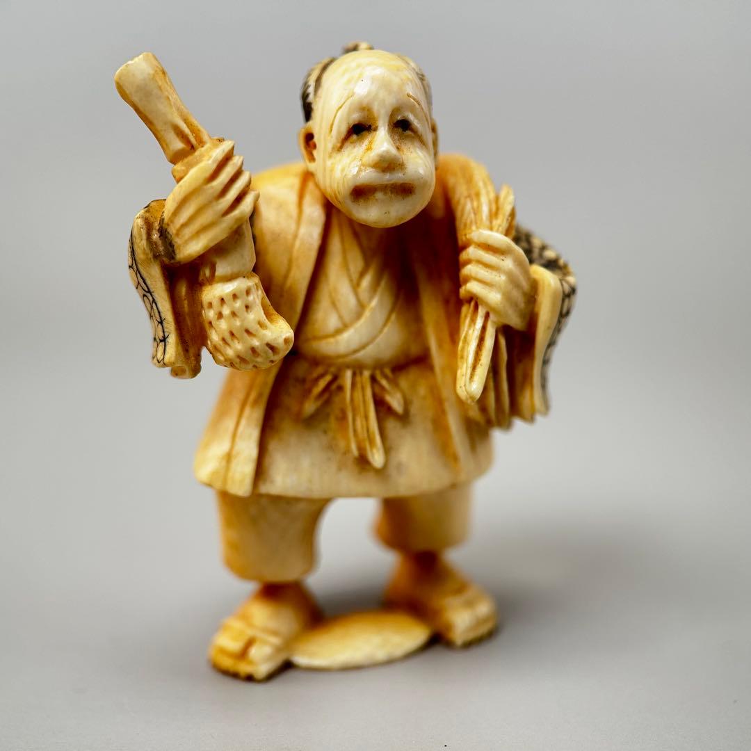 彫刻 人物像極上 根付 天然素材アンティーク骨董 飾り物古美術置物細密細工