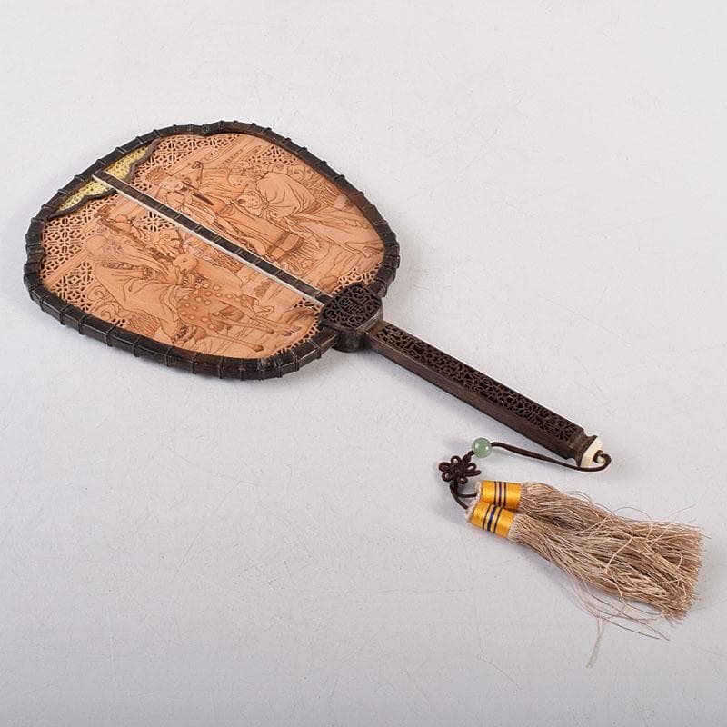 中国 唐木紫檀枠 山水人物彫 檀香宮扇 団扇 証明書付 C 8311