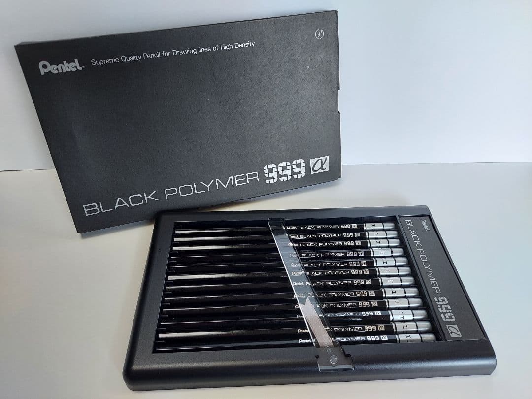 Pentel BLACK POLYMER 999 α 12本入り レトロ鉛筆