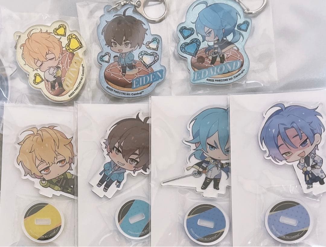 NU:カーニバルwinter 缶バッジアクスタポストカード エイト