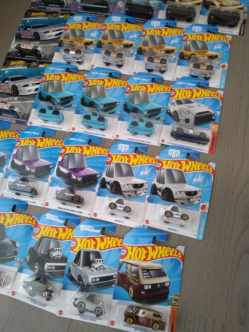 ☆送料込み☆Hot Wheels　25台セット　まとめ売り　新品未開封