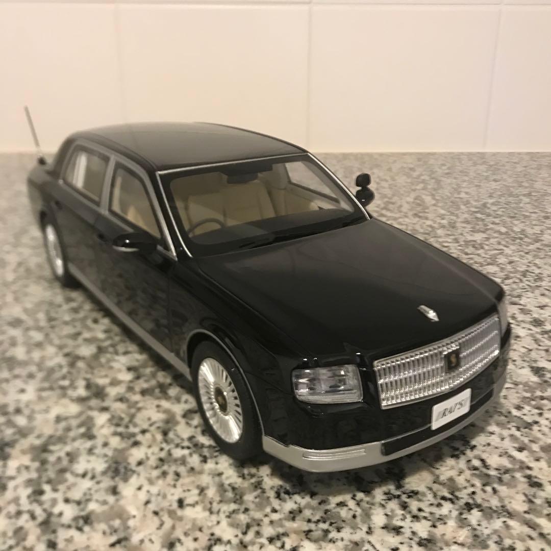 1/18トヨタ センチュリー (UWG60) 2020 日本国内閣総理大臣専用車