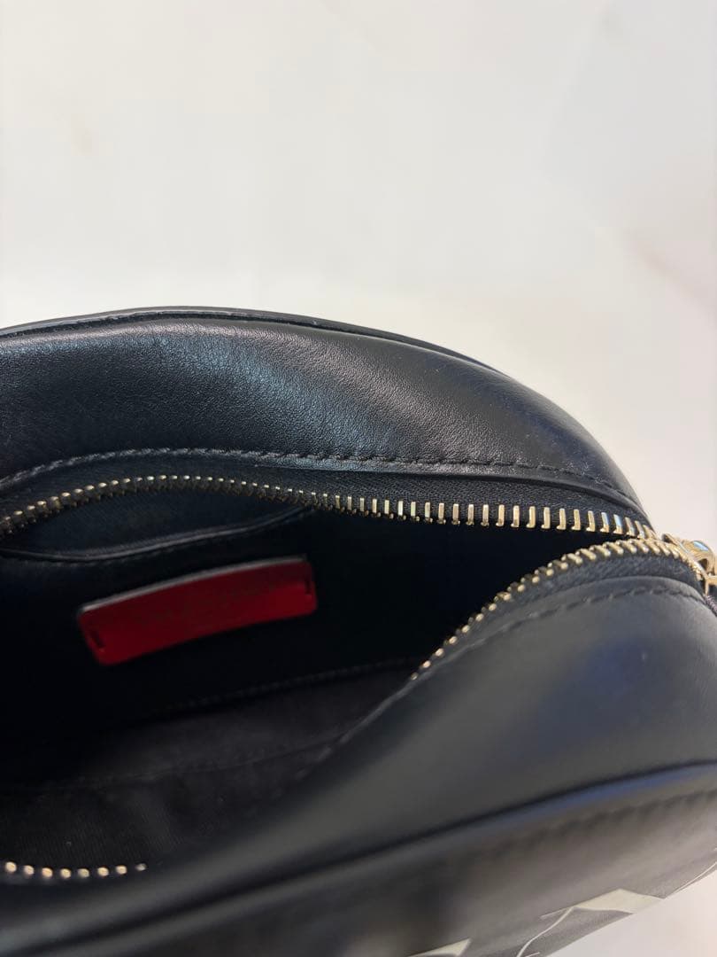 [美品]VALENTINO VLTN ロゴ ショルダーバッグ