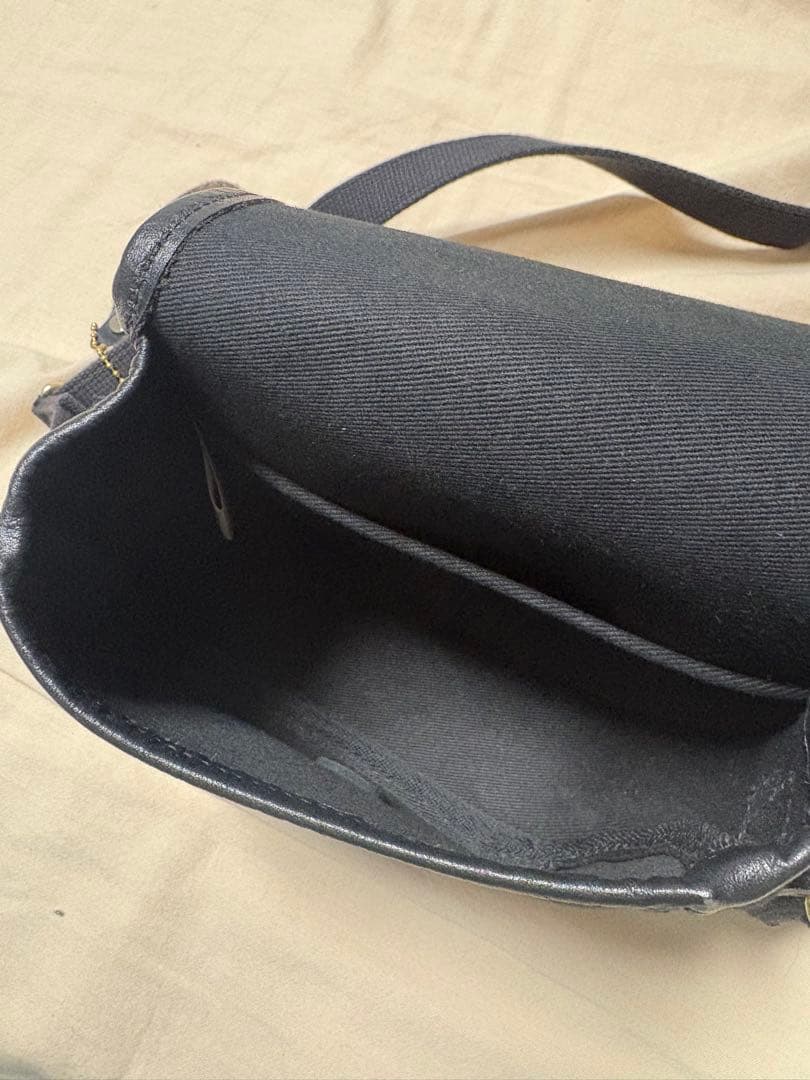 極美品 BradyブレディAIRE MINIエアーミニ ショルダー チャーム付き