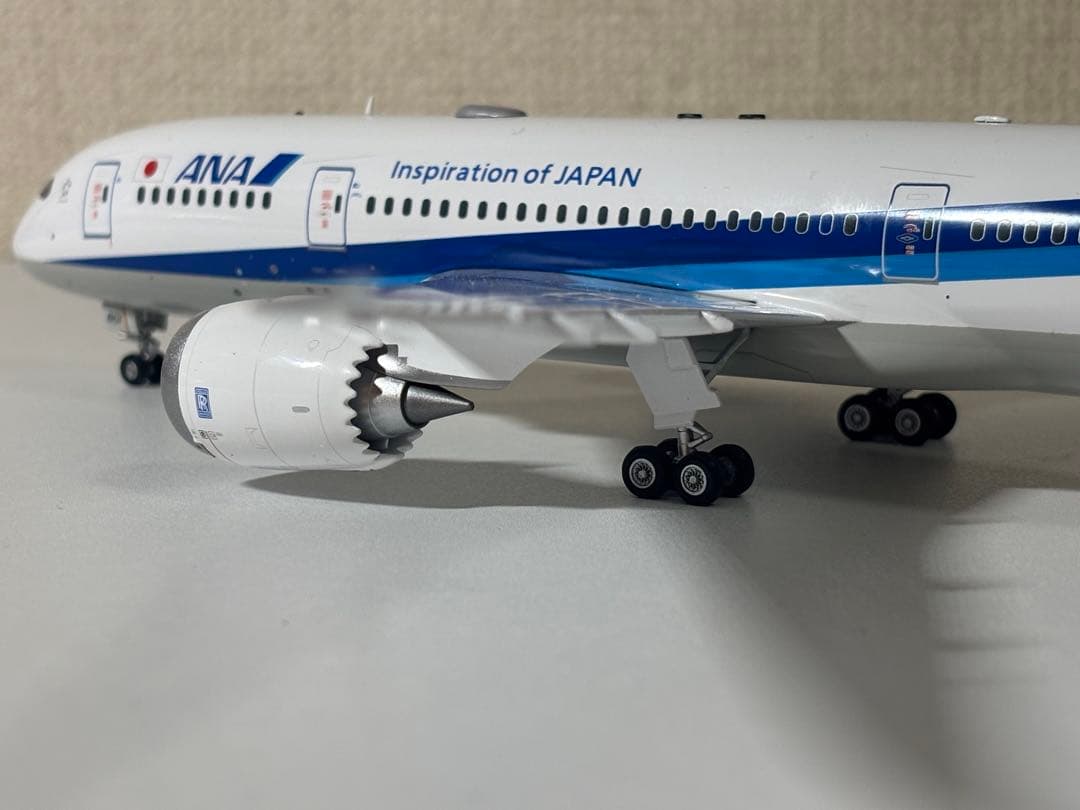 1/200 SQwings ANA 787-8 JA801