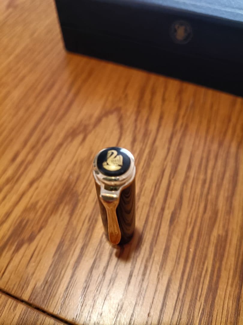 ペリカン M400スーベレーン ボルドー 箱インクつき 金ペン