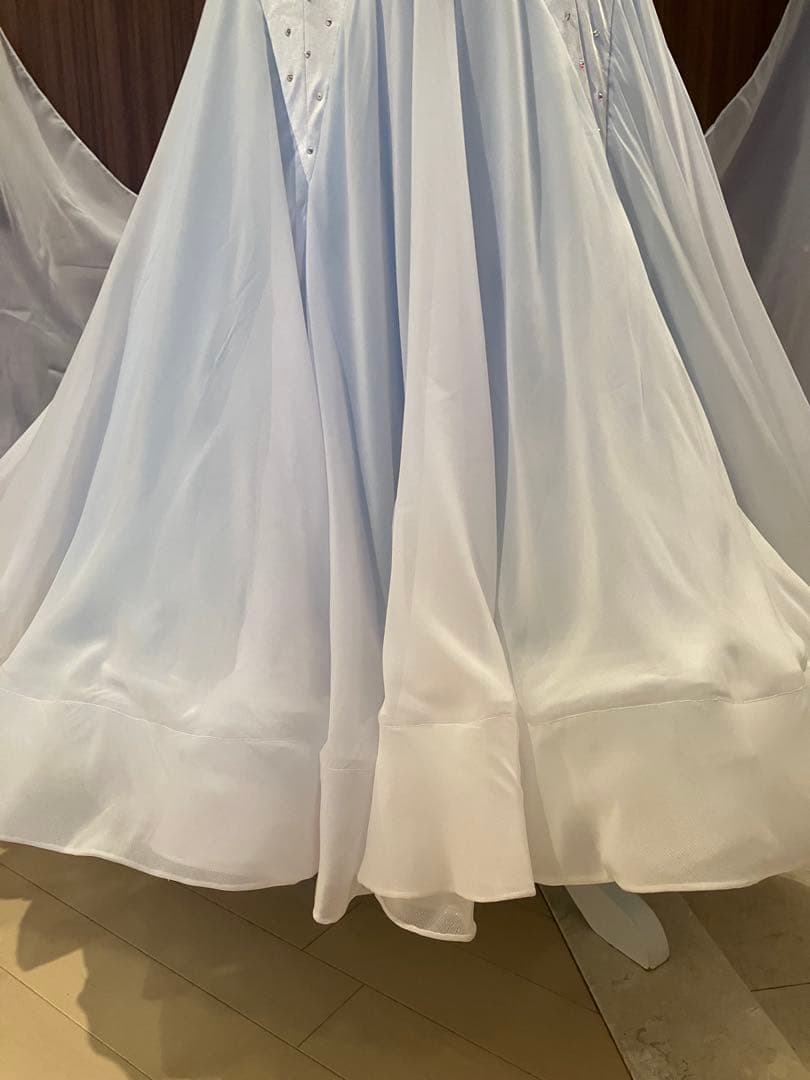 社交ダンス　スタンダード　ホワイト・ブルー