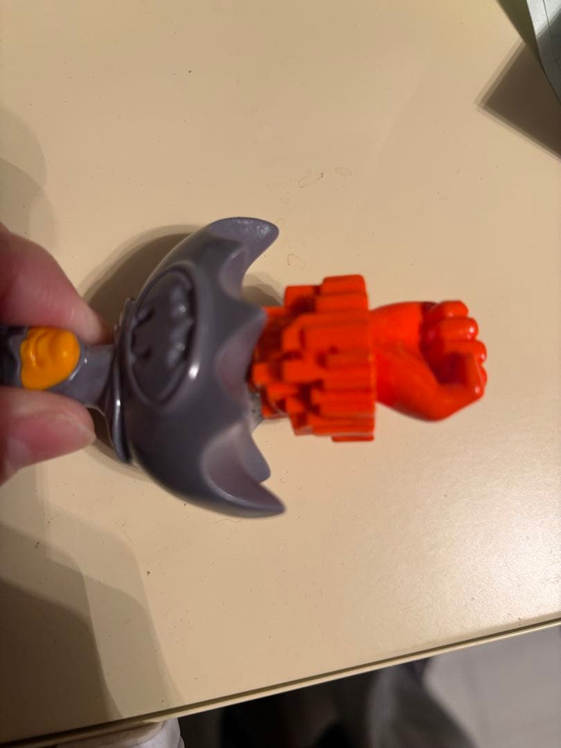 magma マグマ　キーホルダー　バットマン