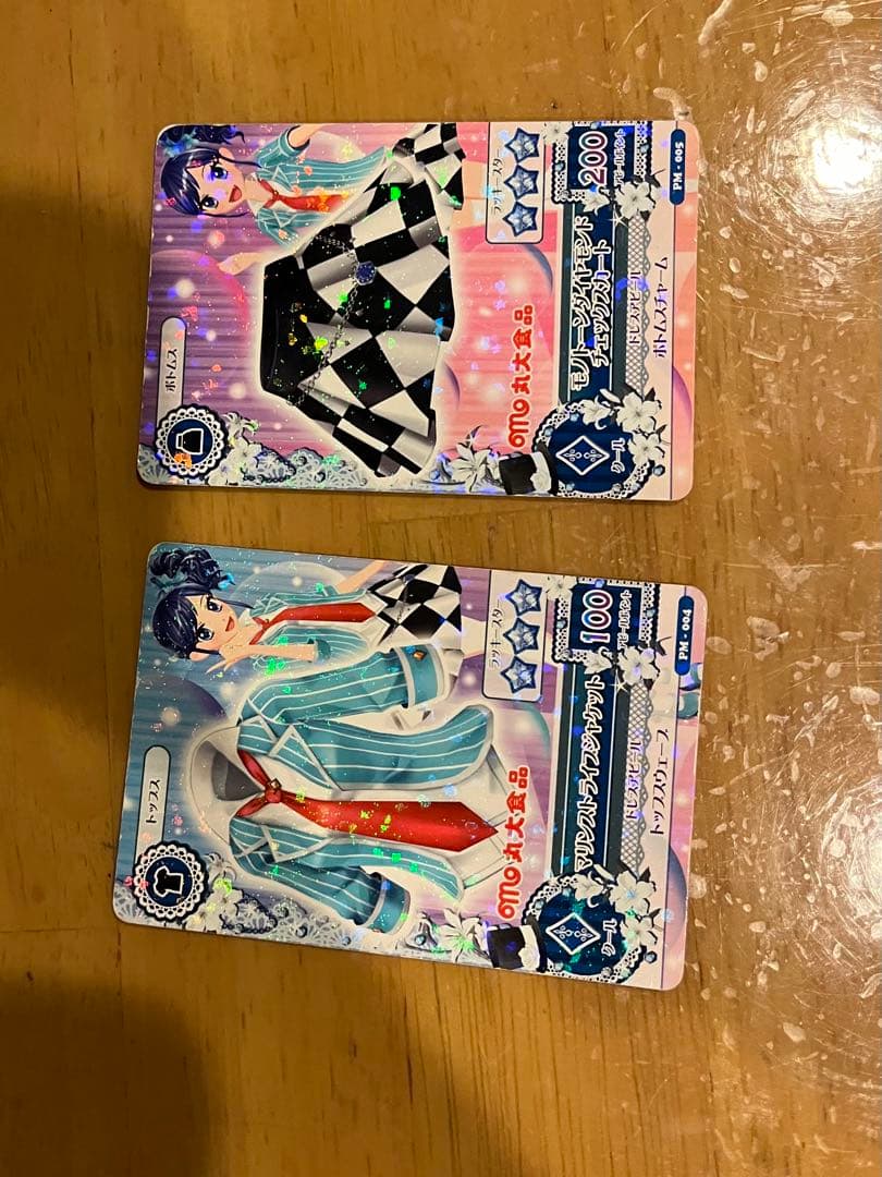 アイカツカード91枚ファイル付き アイカツカード91枚ファイル付き