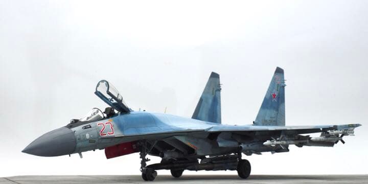 キティホーク 1/48 Su-35 フランカ―E Amazon | キティホークモデル