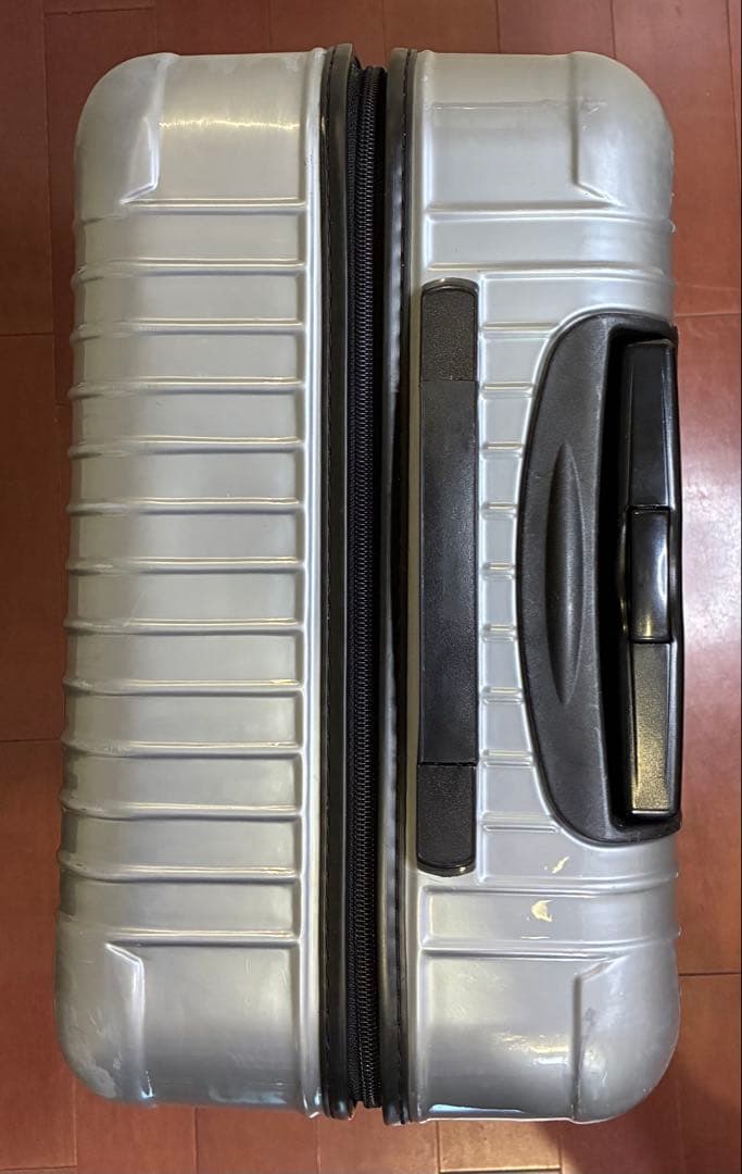 値下げ【訳あり】RIMOWA SALSA 4輪 シルバー 約63L - メルカリ