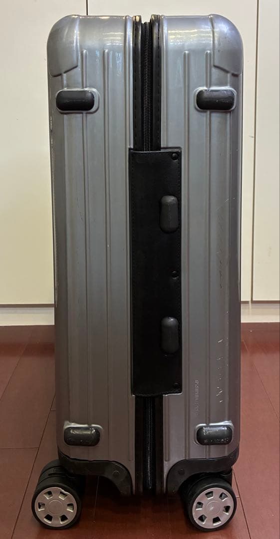 値下げ【訳あり】RIMOWA SALSA 4輪 シルバー 約63L - メルカリ