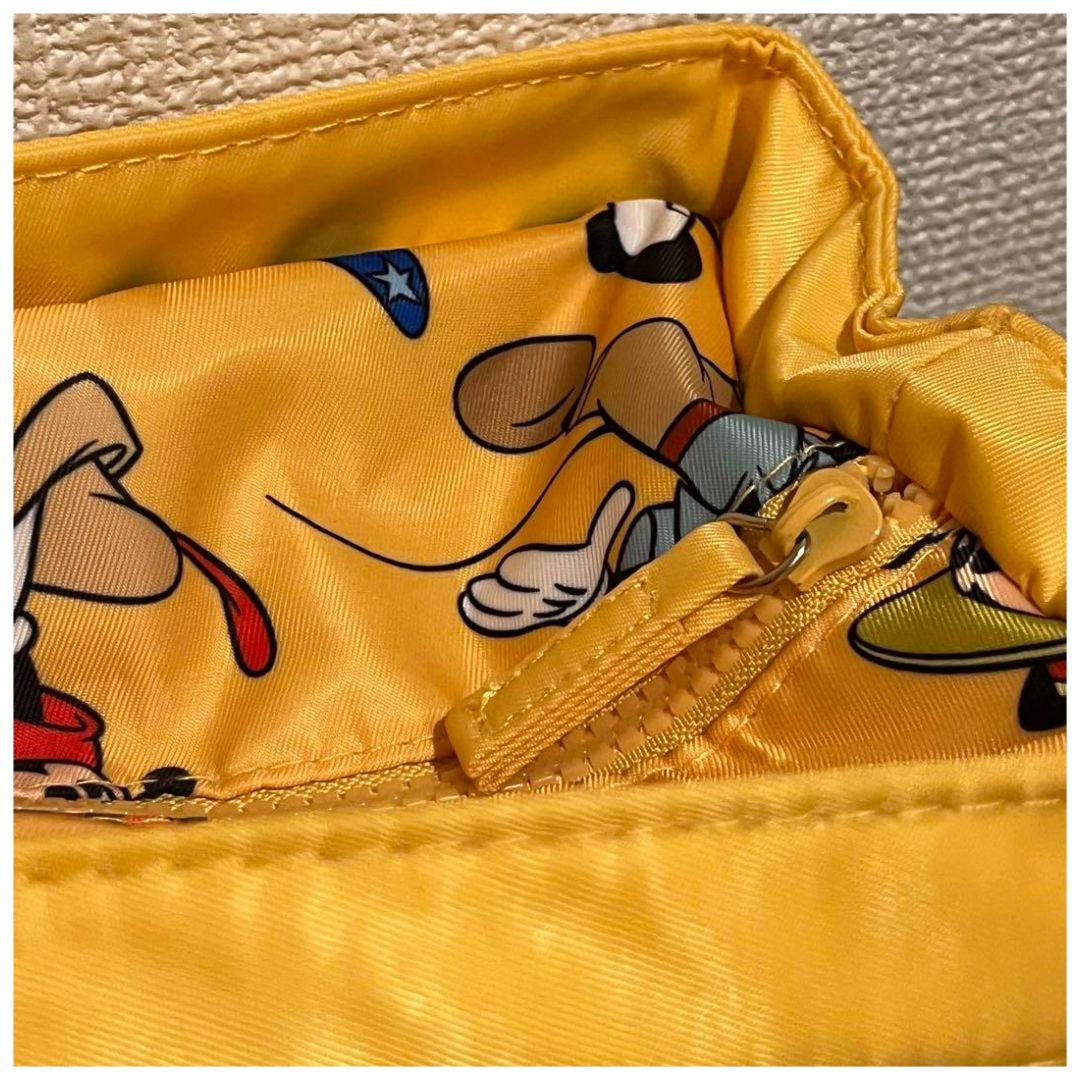 廃盤 新品未使用 ディズニーストア ミッキー歴代柄トートバッグ