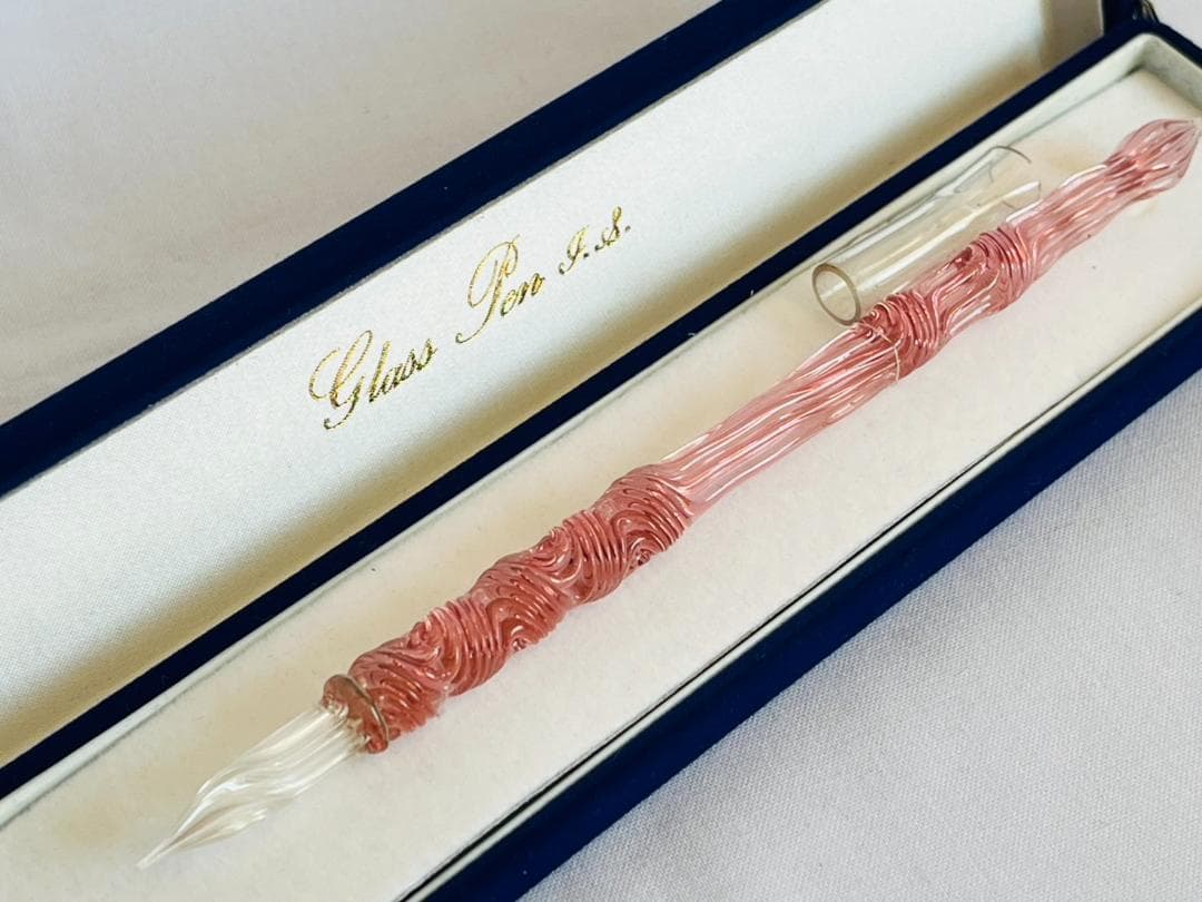 □【未使用】佐瀬工業所 ガラスペン ピンク オリジナルひねり テグス付き