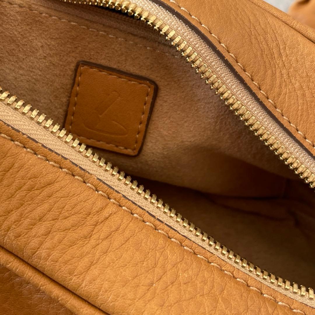 美品【定価7万】レア土屋鞄 ラフィネミディアムバンドショルダー ハンドバッグ